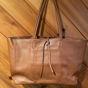 German Fuentes Leather Camel Tote